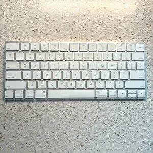 Apple Magic Keyboard A1644